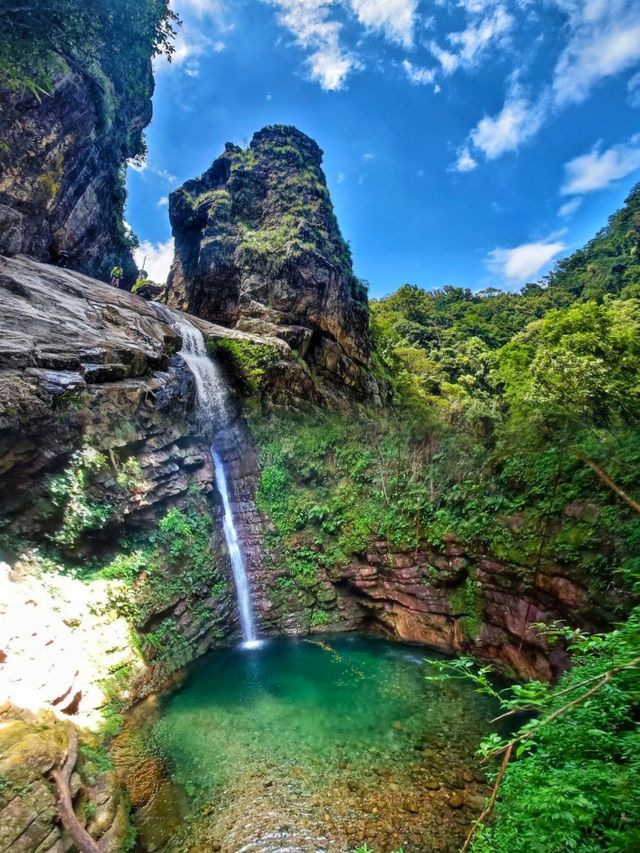 哪有夏天不玩水 溯溪 潛水！