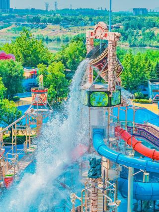 Wow! The Yinji Water Mythical World in Zhengzhou is so much fun!