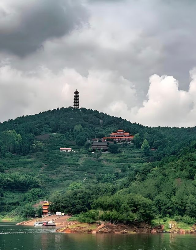 一個迷失自我嘅地方-仁壽黑龍灘