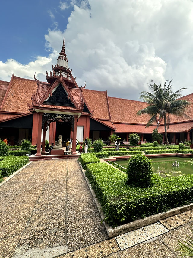 Phnom Penh, The Cheapest Destination In Asia? Budget Friendly And Utterly Beautiful! 