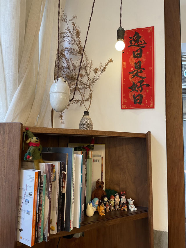 ✨澳門大三巴「逸日」｜焦糖布丁與巷弄療癒的午後時光🍮