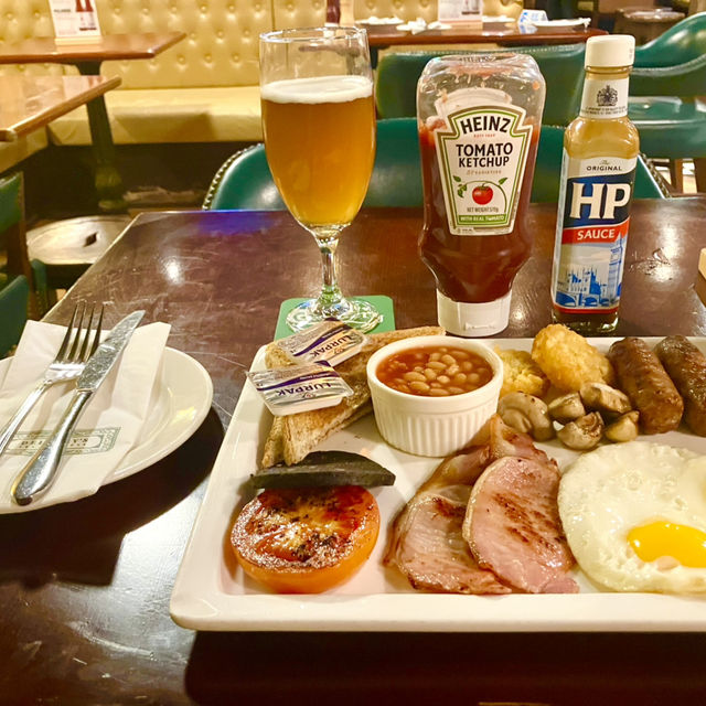🍀 The Best Irish Pub in Kowloon: Cheers to Delaney’s! 🍻