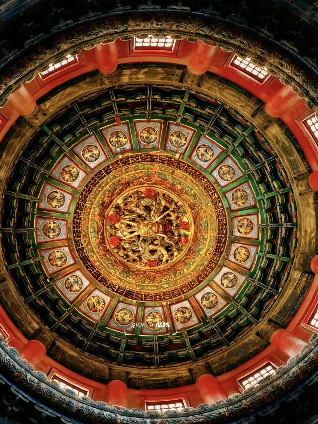 故宮都要靠邊站!星空藻井天花板,抬頭就是千年星河