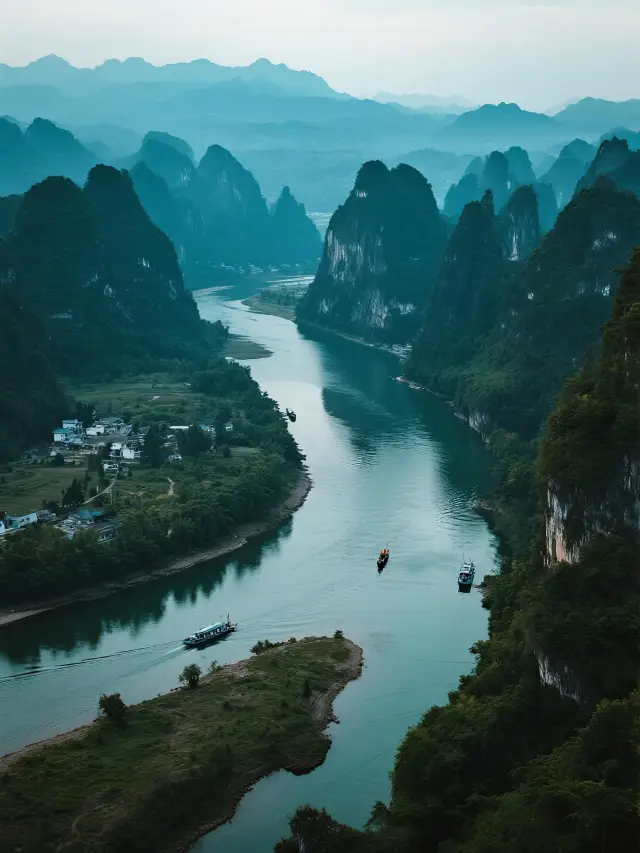 Leshan's Hidden Secret Spot! Free Guide to Canyon Tours + Hiking Ancient Villages