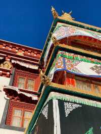 理塘千戶藏寨：在天空之城尋找丁真的世界