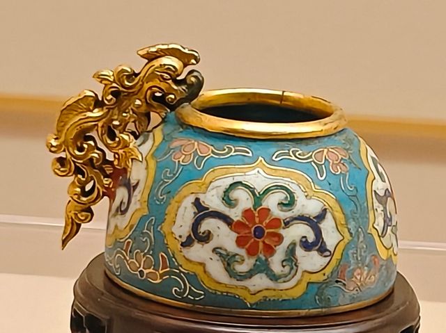 上海博物館（人民廣場館）的掐絲琺瑯美到窒息