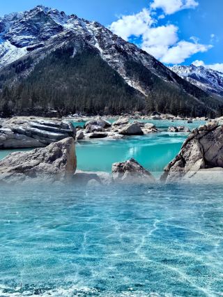 왕이보에게 감사드립니다! 저는 어떤 장소를 '감동적이다'라고 표현하는 일이 거의 없어요!