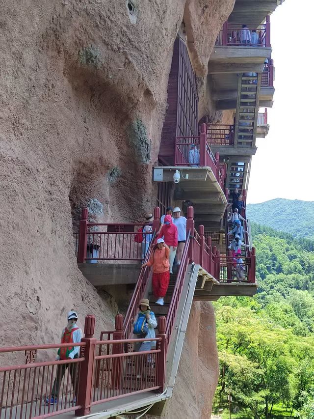 探秘甘肅寶藏這顆"麥垛"裡藏著千年的藝術奇蹟 探秘甘肅寶藏這顆"麥垛"裡藏著千年的藝術奇蹟