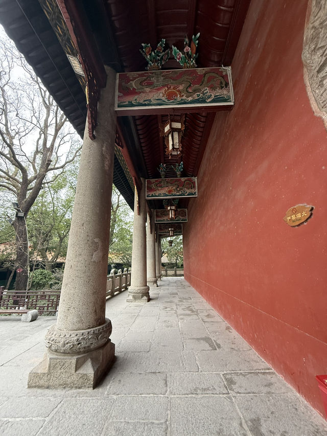 南岳 / 聖公聖母殿 南岳 / 聖公聖母殿