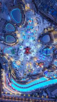 揭秘冰雪奇觀建造記