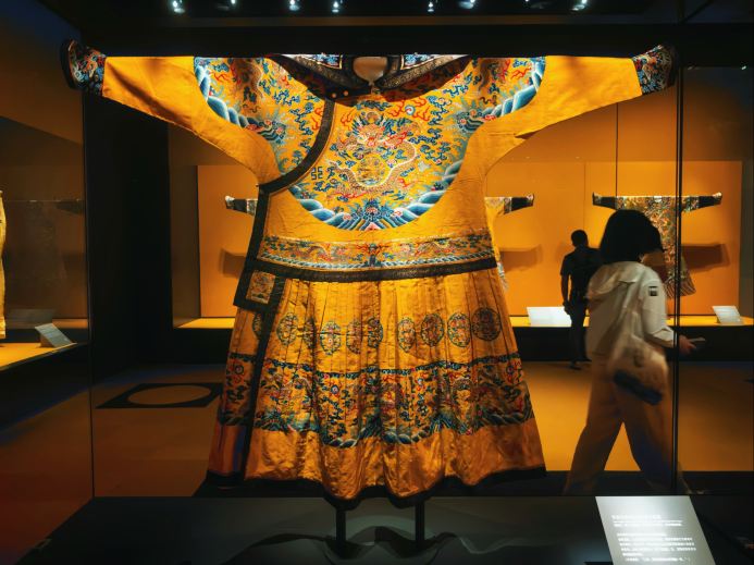 故宮の文物を間近で見られる「清代帝后服飾展」が最高すぎました
