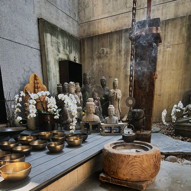 大隱隱於市，藏於民宅的藝術禪寺。
