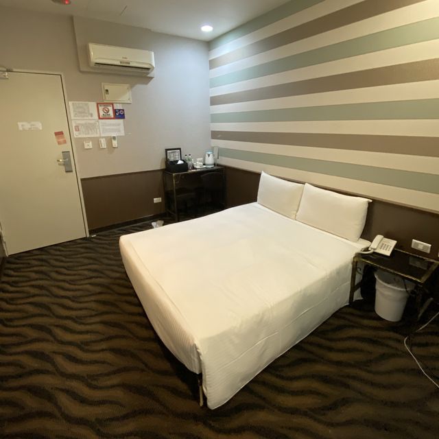 Ximen Holiday Fun Hotel ที่พักทำเลดีที่ซีเหมินติง Ximen Holiday Fun Hotel ที่พักทำเลดีที่ซีเหมินติง