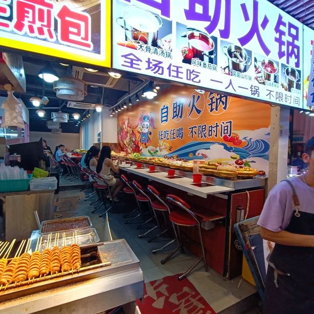 深圳東門小食一條街 深圳東門小食一條街