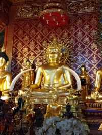 ไหว้พระสิงห์ เมืองเชียงราย