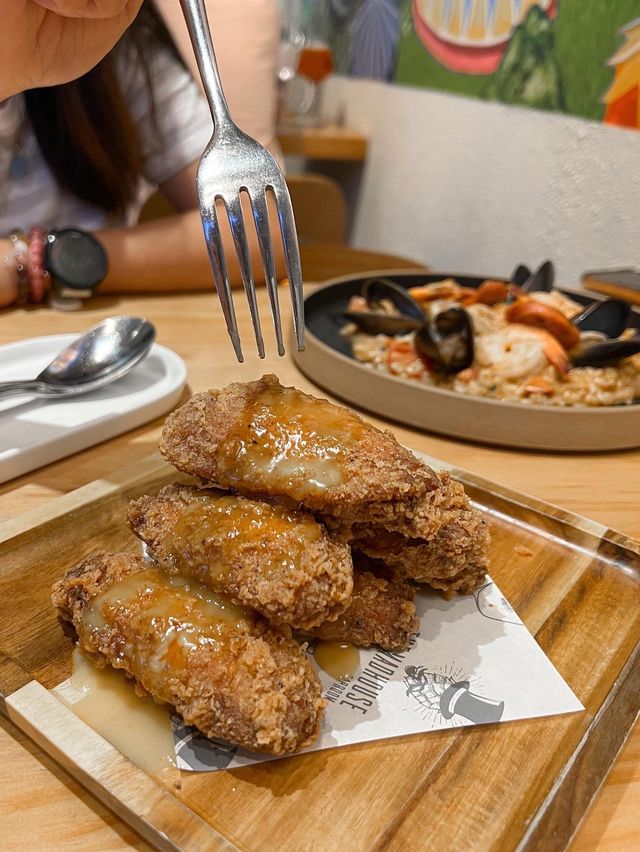 ʚ♡ 工作後品嚐美食來一杯手工啤 • 身心放鬆之地 ♡ɞ