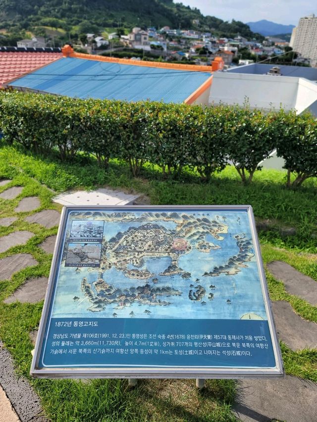 강구안뷰가 예쁜 알록달록 동화같은 통영 동피랑마을🎨