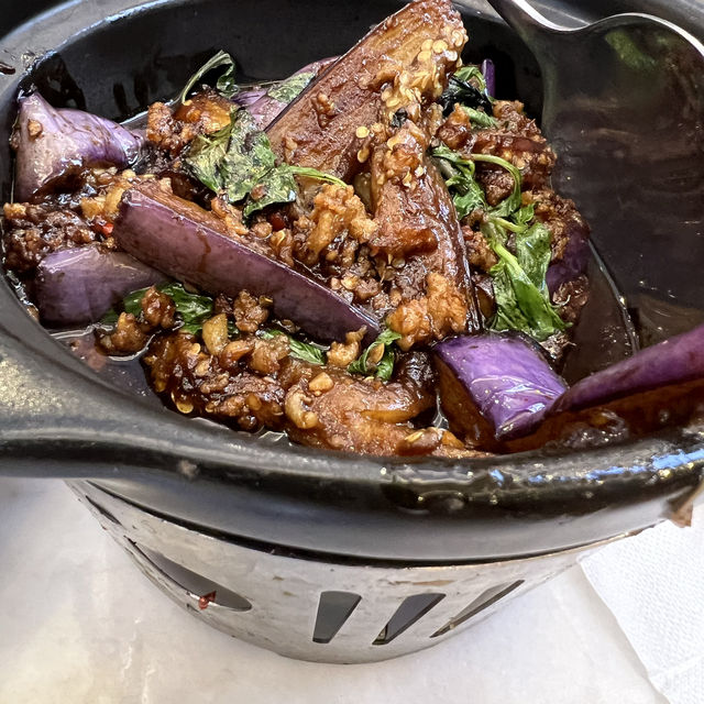 阿明帝皇鴨之咖哩魚頭煲有驚喜