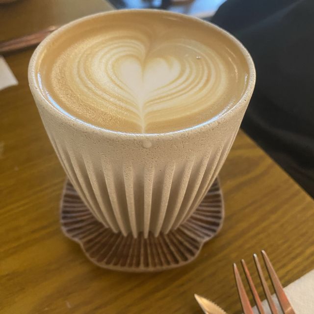 Kings Cart: Where Coffee and Cuisine Reigns
