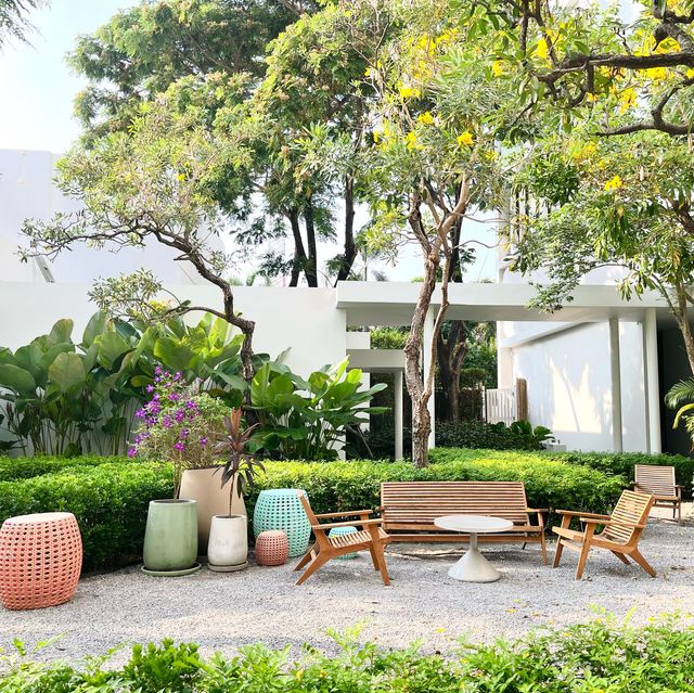 เวลาแห่งความสุขที่ The Standard Hua Hin