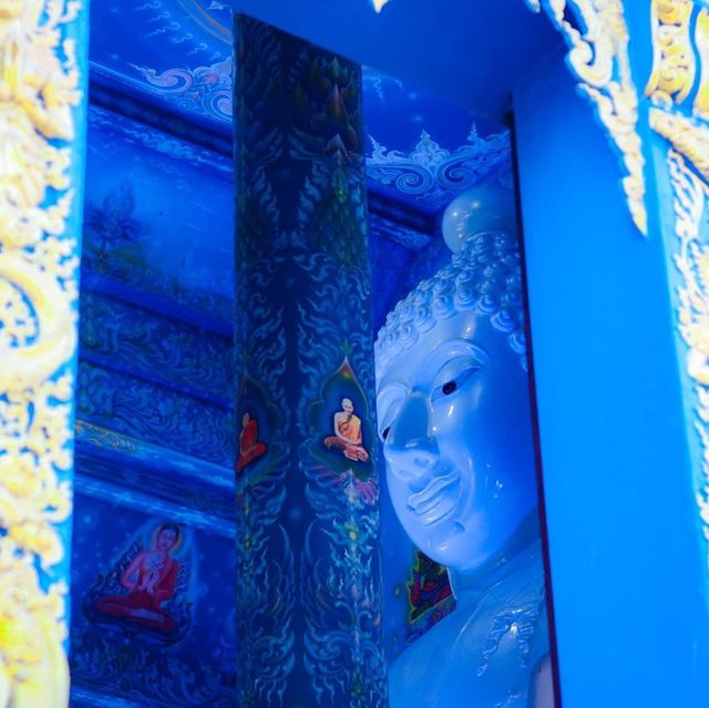 วัดร่องเสือเต้น วัดสวยเชียงราย