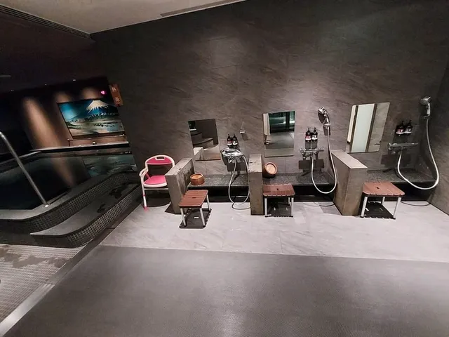 ［新光傑仕堡有氧酒店］享受碳酸泉，茶籽堂洗護髮乳很高級！