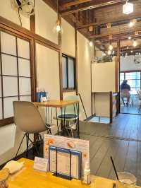 아사쿠사 감성 한가득 "Cafe Halekura"🌿