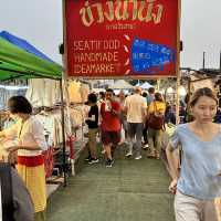 泰國 清邁 Wua Lai 街夜市 週六限定