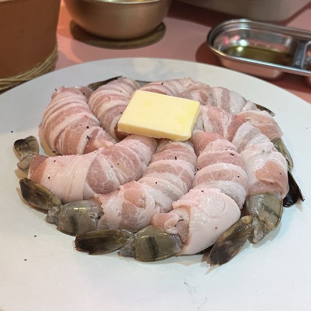 【大阪・東梅田】POPで可愛い映え系韓国料理店「韓国料理スリスリマスリ梅田店」