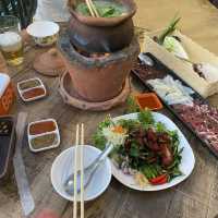 ร้านชิล chill ริมวัง หลังค่าย by เตี๋ยวดำ ลำปาง