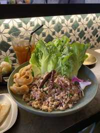 ViuTV節目「準時開飯」介紹過嘅🇹🇭走型格工業風泰式料理 