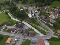 瑞士🇨🇭 ｜ 少女峰區絕美風景小鎮 🏘️ - 勞特布魯嫩 （Lauterbrunnen)