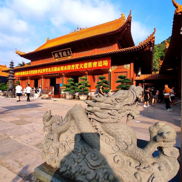 Magnificent Hongfa Temple