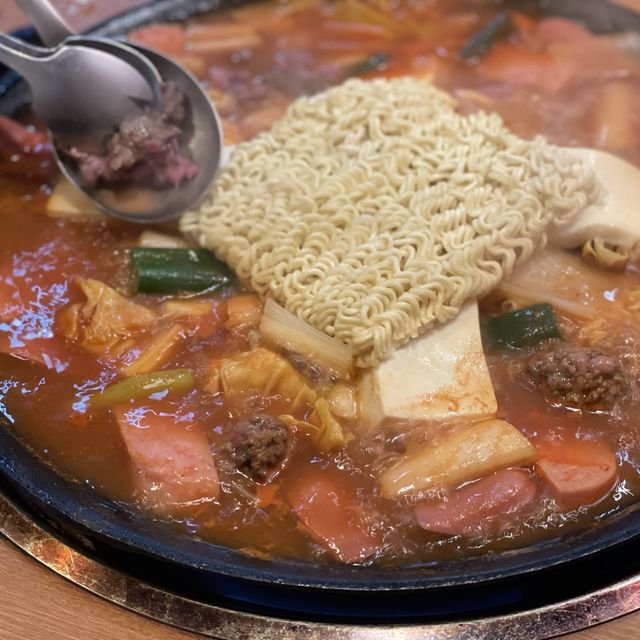 【湯島】オモニが優しい韓国料理屋さん🇰🇷チゲマウル