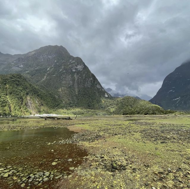 Feels like a dream in Milford sounds