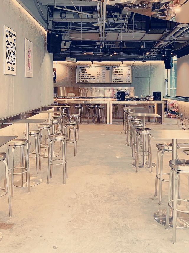 Sleep No More Cafe