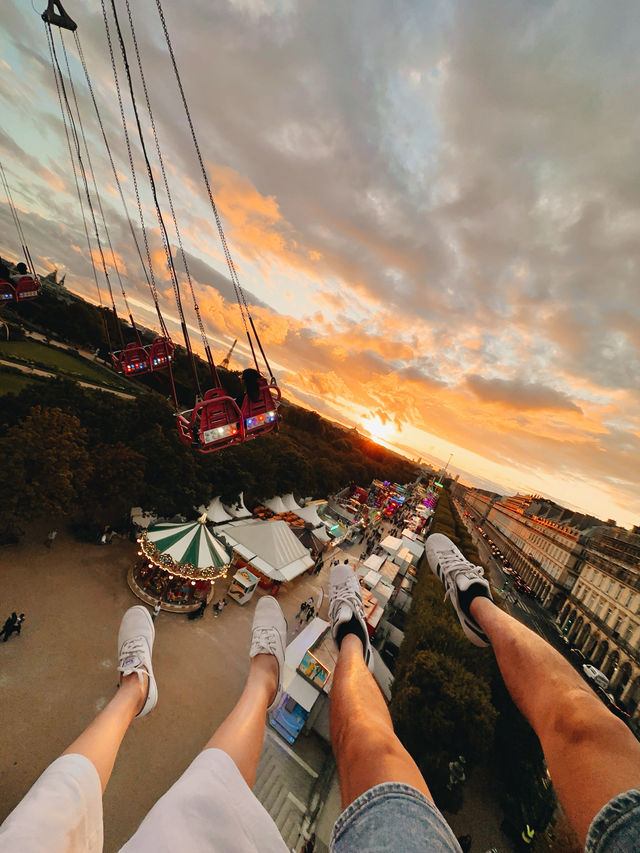 🇫🇷 每人只需要7💶 就能在空中體驗到最浪漫的巴黎日落🌇