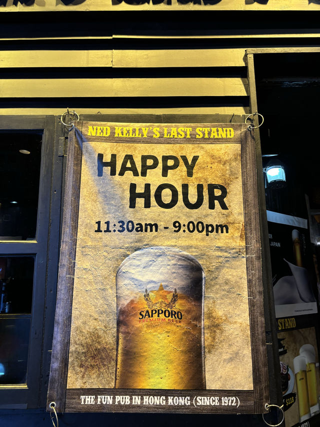 시원한 여름 실내에서 라이브음악과 맥주한잔🍷