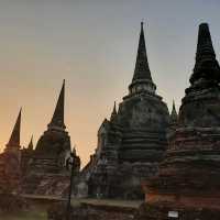 วัดพระศรีสรรเพชญ์ ต้นแบบวัดพระศรีรัตนศาสดาราม 