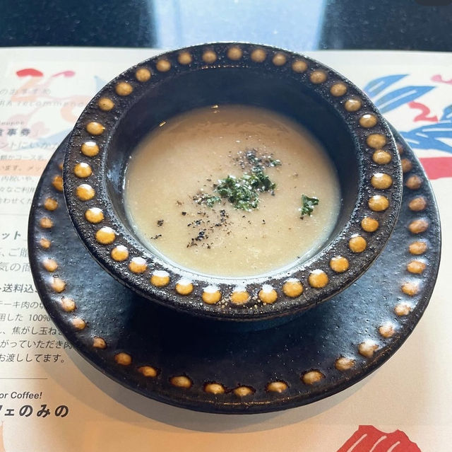 日田 優雅な川を眺めながらミシュランの鉄板焼き🥩