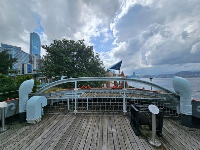 已退役的香港大型消防滅火輪