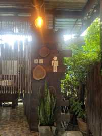 ร้านปักหลัก ร้านเด็ดเมืองจันท์ ห้ามพลาด !!! 
