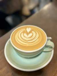 【銅鑼灣】Hogan Coffee：多次到訪品嘗的世一煙三文魚貝果