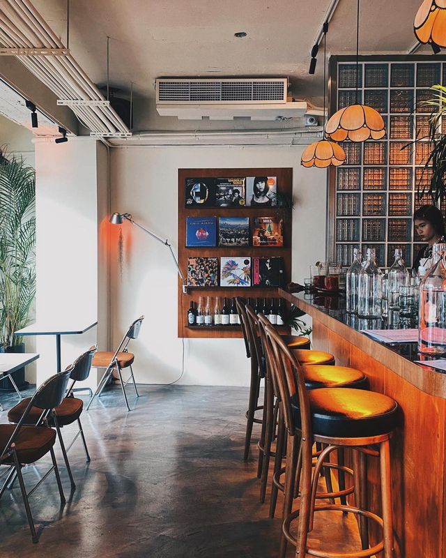 台北 超人氣美式復古工業風 混血韓系小餐館