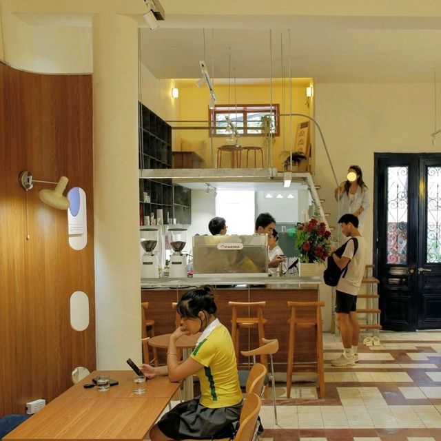 Lạc Êm