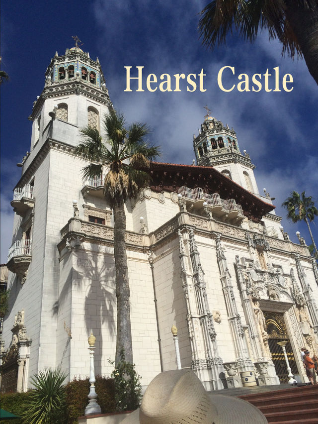 Visiting Hearst Castle: A Stunning Experience 🏰🌅