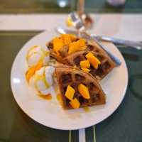 Lets Juice Dessert Cafe