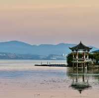 Incredible scenery at Erhai Lake