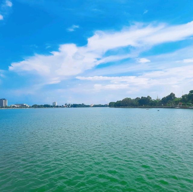 泰國孔敬汶干那空湖公園:你能發現如寶石般美麗的城市湖泊