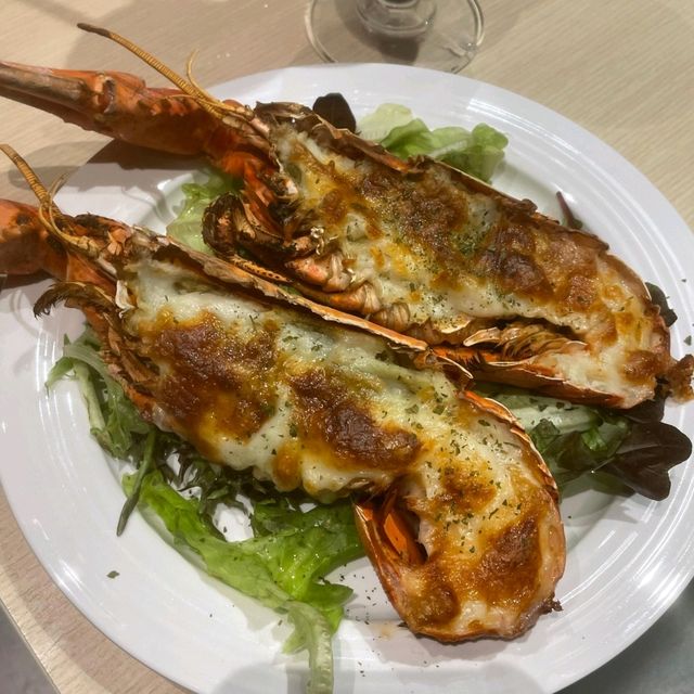 大角咀星級美食 任食雞煲及新鮮食材火鍋